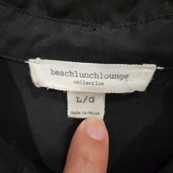 BeachLunchLounge Collection Women's Button Down Shirt (Size L) - Picture 5 of 6